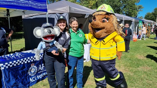 POLICE stalls in the background