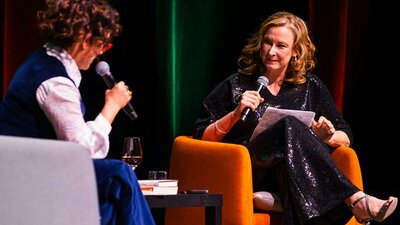 Annabel Crabb and Leigh Sales on stage