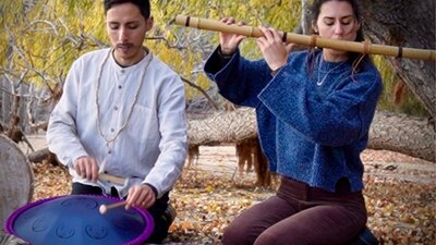 Come enjoy an incredible sound journey with the vibrations of various meditative instruments.