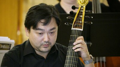 Shaun Ng (Viola da gamba) Shaun Ng (Viola da gamba)