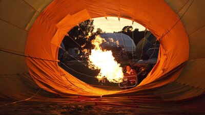 Balloon inflating