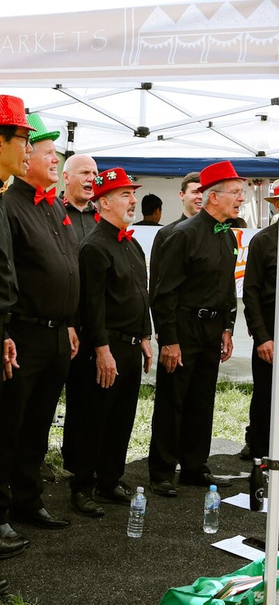 Christmas entertainment! Christmas entertainment!