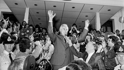 NAA: A6180, 13/11/75/40 Black and white photograph of prime minister Gough Whitlam in 1975.