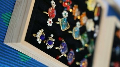 Stall items