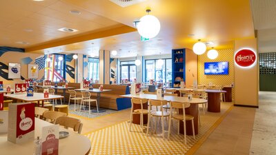 Henry's Tuggeranong