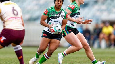 Canberra Raiders NRLW player Sereana Naitokatoka running the ball.
