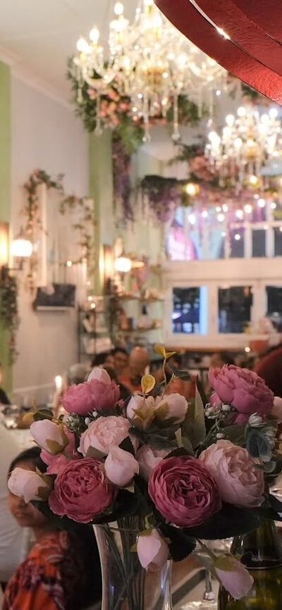 Bloom Room Inside