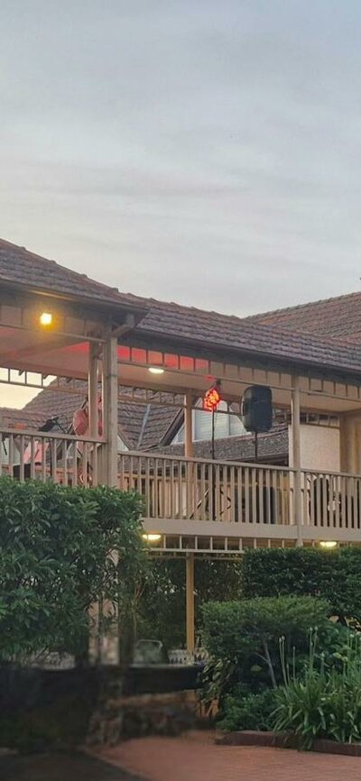 Concert in the Courtyard Gardens of Mercure Canberra