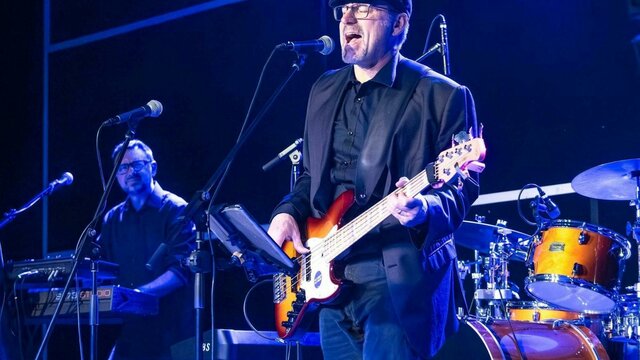 The Bad Habits Canberra Funk & Soul Under the Stars at the Mercure Canberra Courtyard Concert