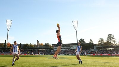 GIANTS Player Mark Sunday Arvo Footy