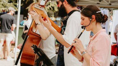 Market Music
