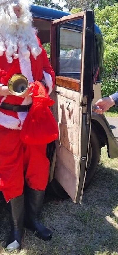 Santa Vintage Rolls Santa Vintage Rolls