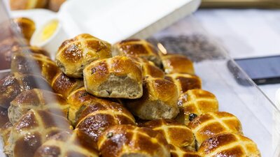 Sapori Lab Hot Cross Buns