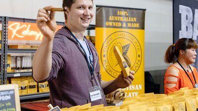 Kokoartisan Chocolate giving out samples