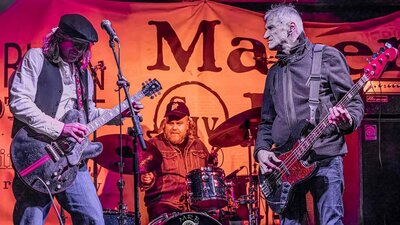 members of Jesse Redwing Band