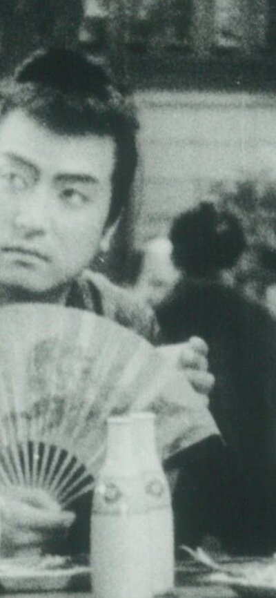 Still from film Humanity and Paper Balloons (人情紙風船)
