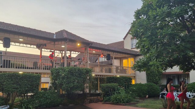 Mercure Canberra Courtyard Concert Concert in the Courtyard Gardens of Mercure Canberra
