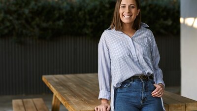 Exclusive Dinner & Long Lunch hosted by Laura Sharrad at Pialligo Estate, Laura will share her skills & recipes with a cooking demonstration Sunday 23 November.