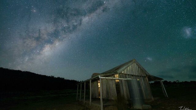 Milky Way rise over Brayshaw's homestead This shows the Milky Way core rising behind the historic Brayshaw's Homestead stead built in 1903