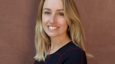 Headshot of Lucy Hannan.