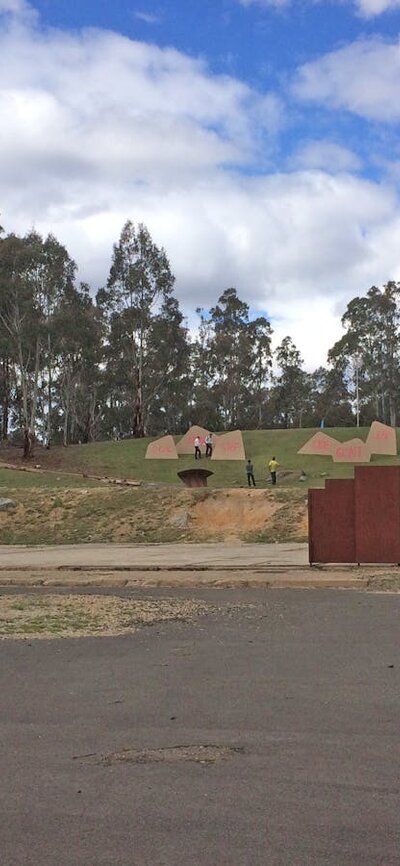 Honeysuckle Tracking Station