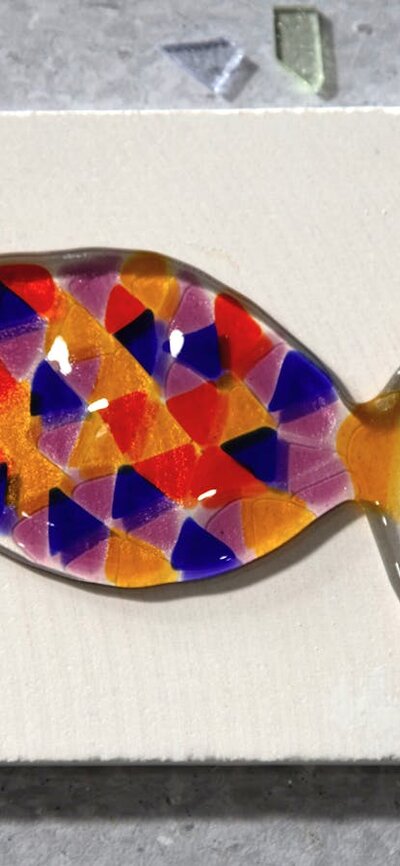 Kiln Chemistry: Striker Fish workshop at Canberra Glassworks example of kiln formed glass fish