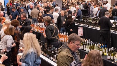 crowds at the National Wine Festival Tasting Wine Tasting