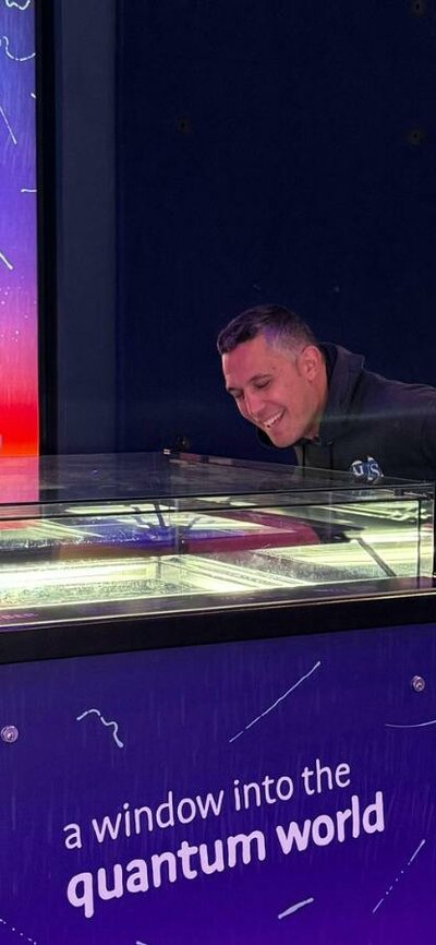 A man looking into a Cloud Chamber