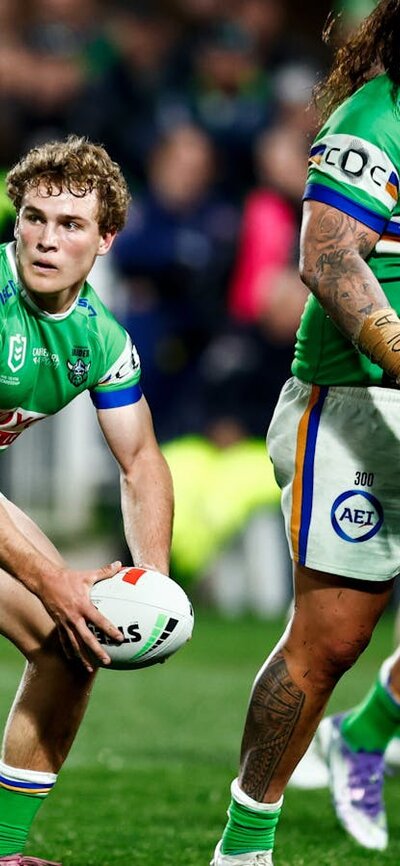 Canberra Raiders player Owen Pattie running the ball.