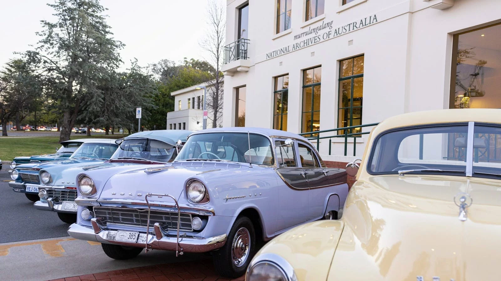 Rear vision: show and shine day at National Archives of Australia