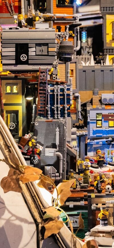RELICS Volkswagen with LEGO® world constructed inside