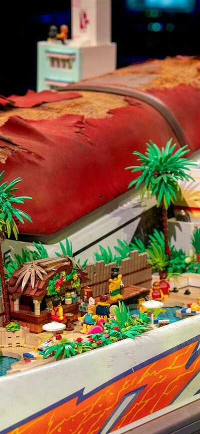 RELICS LEGORELICS Volkswagen with LEGO® world constructed on jetski
