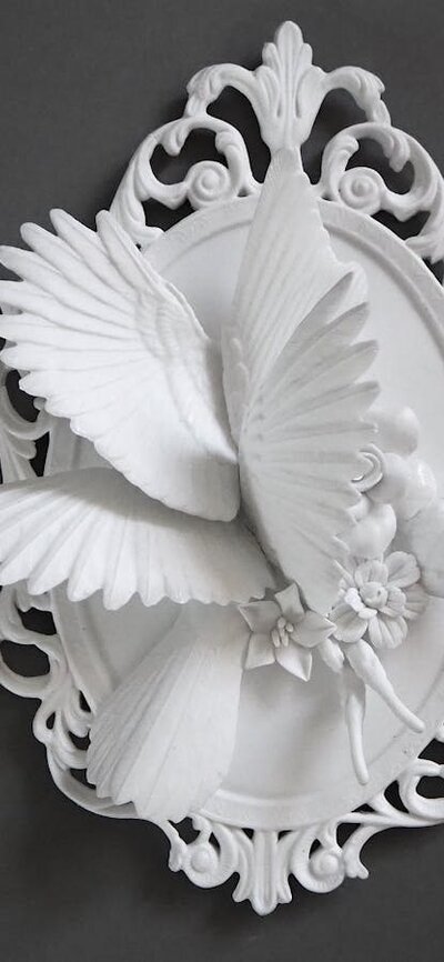Ruth Ju-Shih Li - Relatum: Being IX, 2025 Jingdezhen porcelain