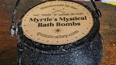 A magical bath bomb - complete with label - from Quizzic Alley