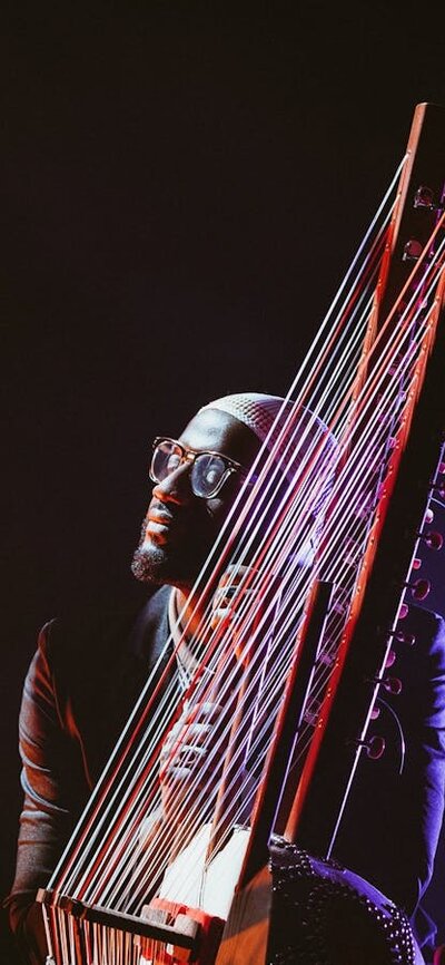 Seckou Keita Kora Player