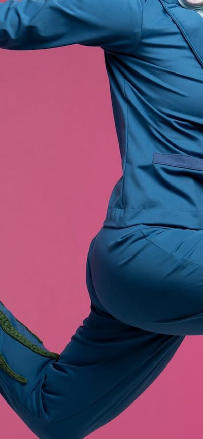 Joylyn Secunda mime artist