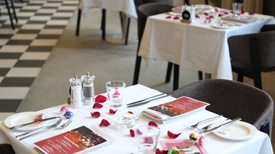 Valentine’s Day Dinner on The Patio, Woden