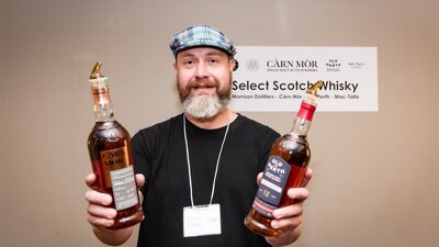 Presenting whisky at Whisky Capital